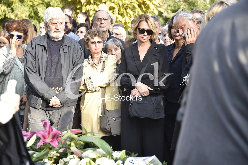 The funeral of actress Milena Dravic – E-Stock